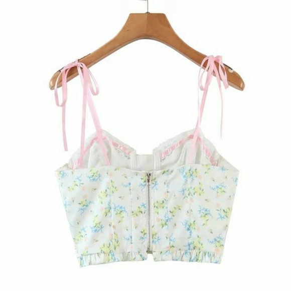 BNWT Ribbon Tie Lace Trim Corset Top - Picture 2 of 6